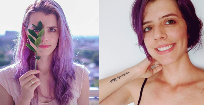 \fto minha de cabelo bem grande, segurando um raminho de zamioculca em frente ao rosto. Ao lado uma outra foto, mais recente comigo de cabelo curtinho.