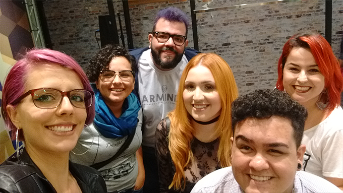 Eu, Renata Cundari, Armindo Ferreira, Má Moraes, Thiago Galvão e Marcela Cerqueira numa selfie.