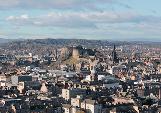 Castelo de Edimburgo - Vista do Arthur's Seat