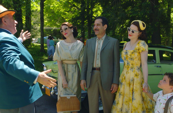 Mrs. Maisel e família